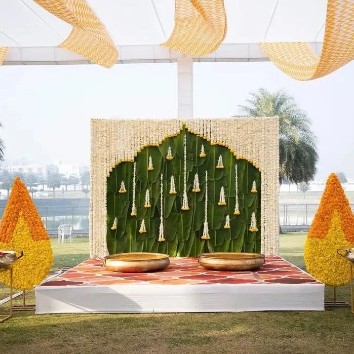 Banana leaf decoration ideas for haldi
