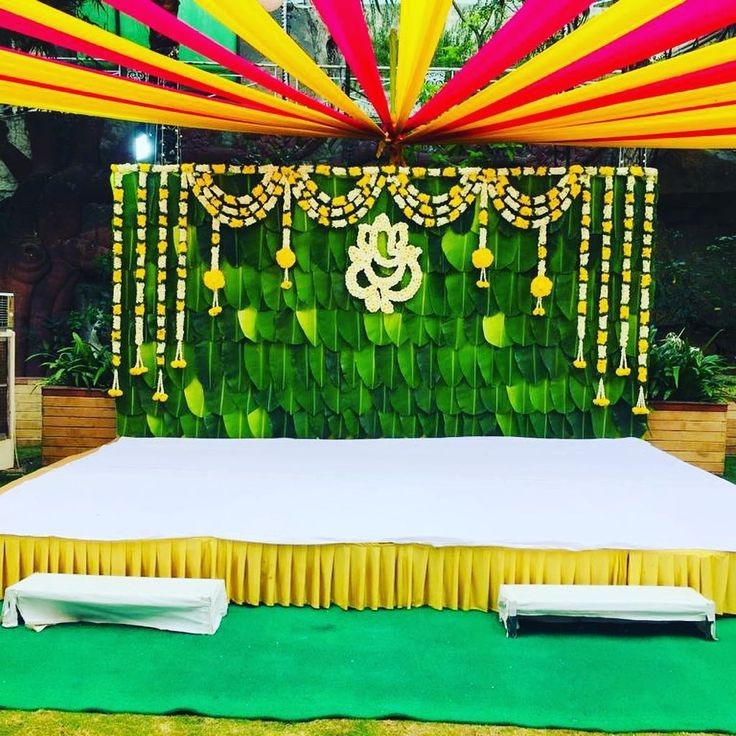 Traditional decor - simple wedding decor
