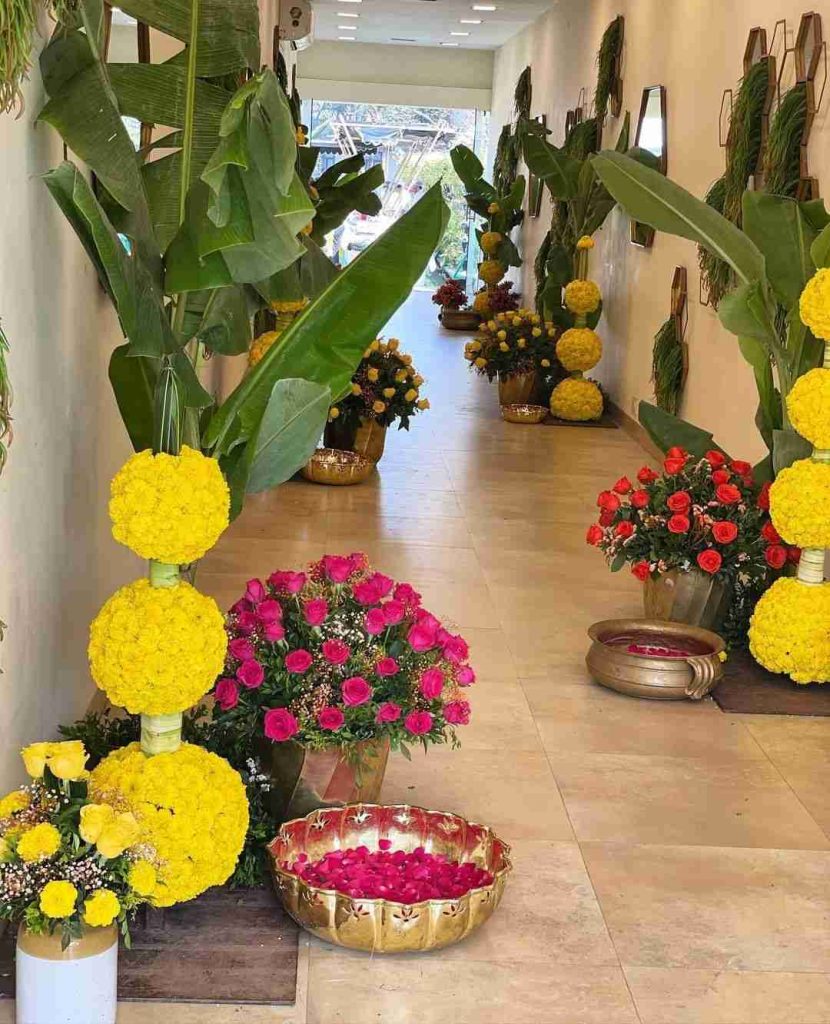 entrance Banana leaf decoration ideas for haldi