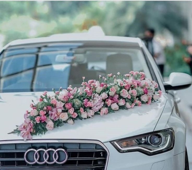 Wedding Car decoration with Flowers