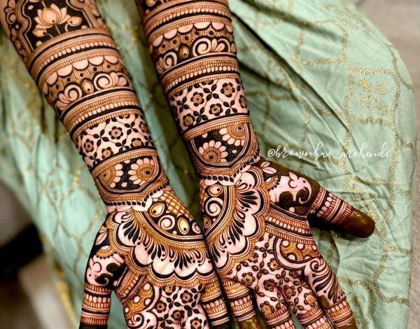20 best types of Bridal mehendi designs for front hand