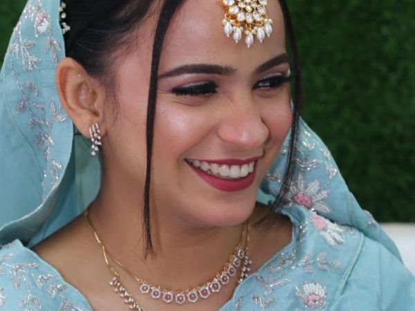 Bridal Makeup Listing Category Classy Curlss Salon – Bridal salon in Mumbai