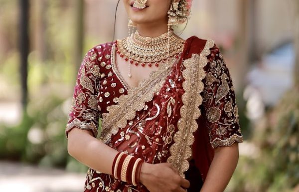 Ashwini Bhosale Bridal Makeup Studio & Academy in Pune Gallery 0