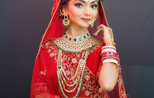 Get Glamorous Academy – Bridal Makeup Artist & Academy in Pune Gallery 0
