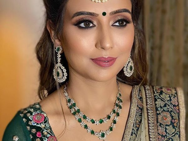 Bridal Makeup Listing Category Sonam Pansare – Bridal Makeup artist in Pune