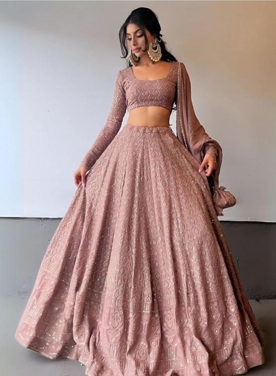 Wedding guest outfits under 1500